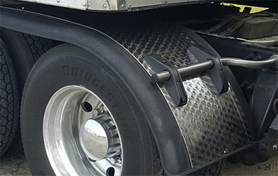 Prestige Half Tandem Fenders with aluminum diamond panel