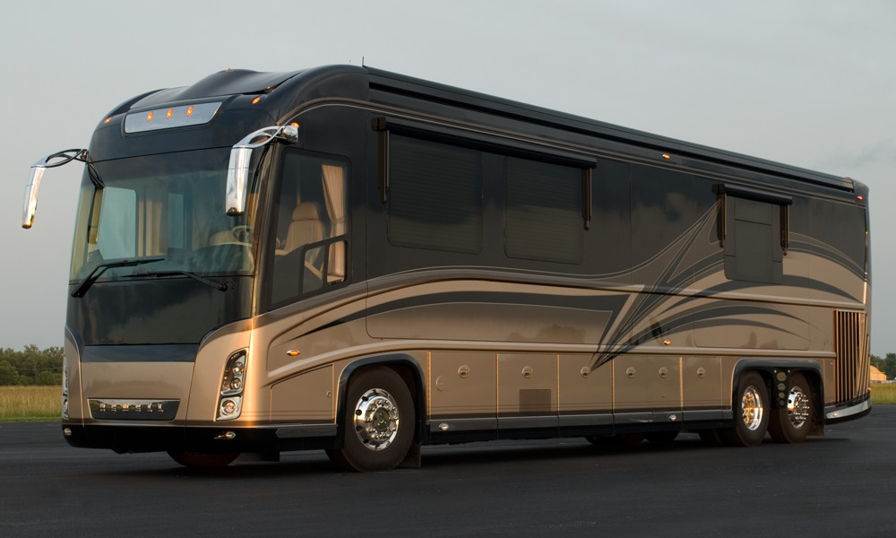 Luxury Coach with European Axle Covers