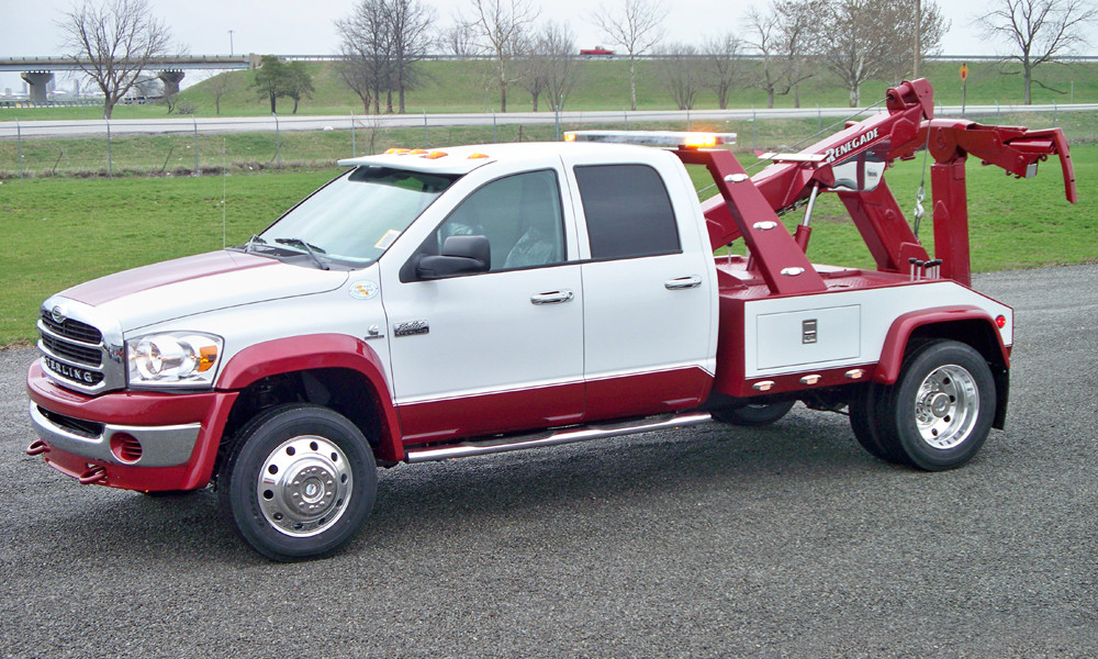 Tow Truck with Cover-up Hub Covers